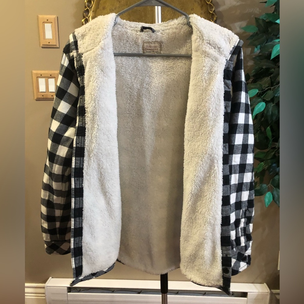 Button up shacket - Picture 3 of 3
